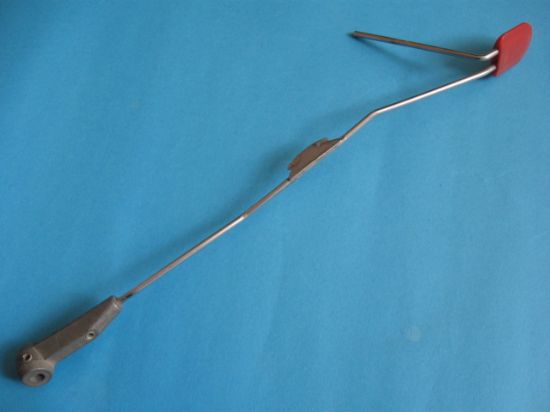 B 121